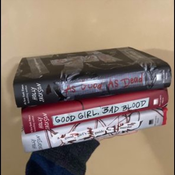 A good girls guide to murder hardcover book set - Picture 1 of 4